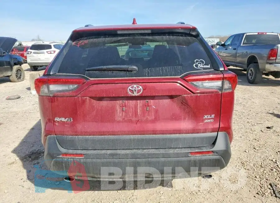 2T3A1RFV8SW518090 Photo# 6