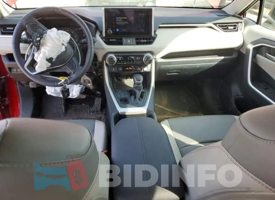 2T3A1RFV8SW518090 Photo# 8