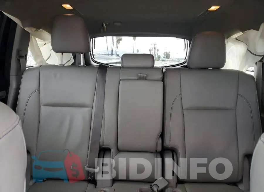 5TDJGRFH7JS042293 Photo# 10