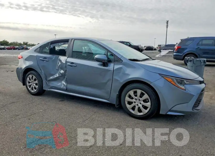 5YFB4MDE9SP237623 Photo# 4