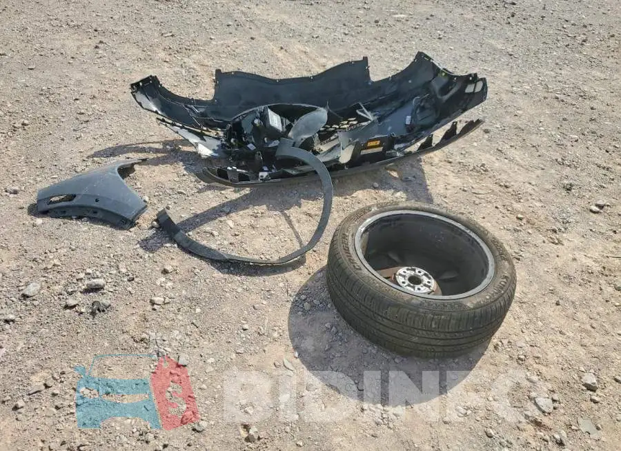 1V25MPE82RC010850 Photo# 13