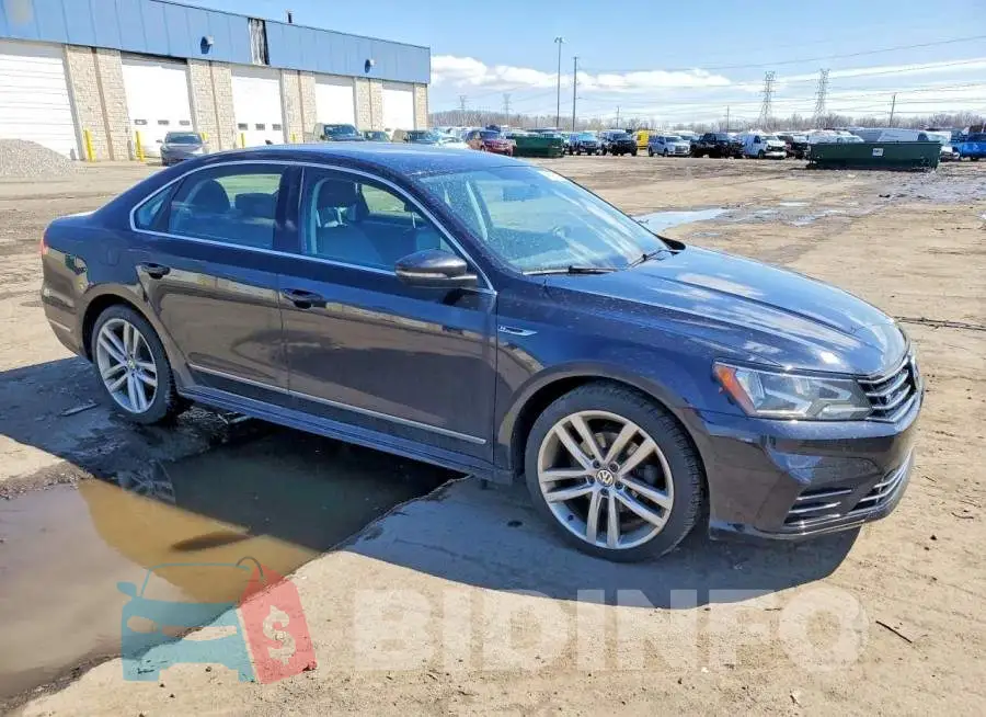 1VWDT7A33HC046178 Photo# 4