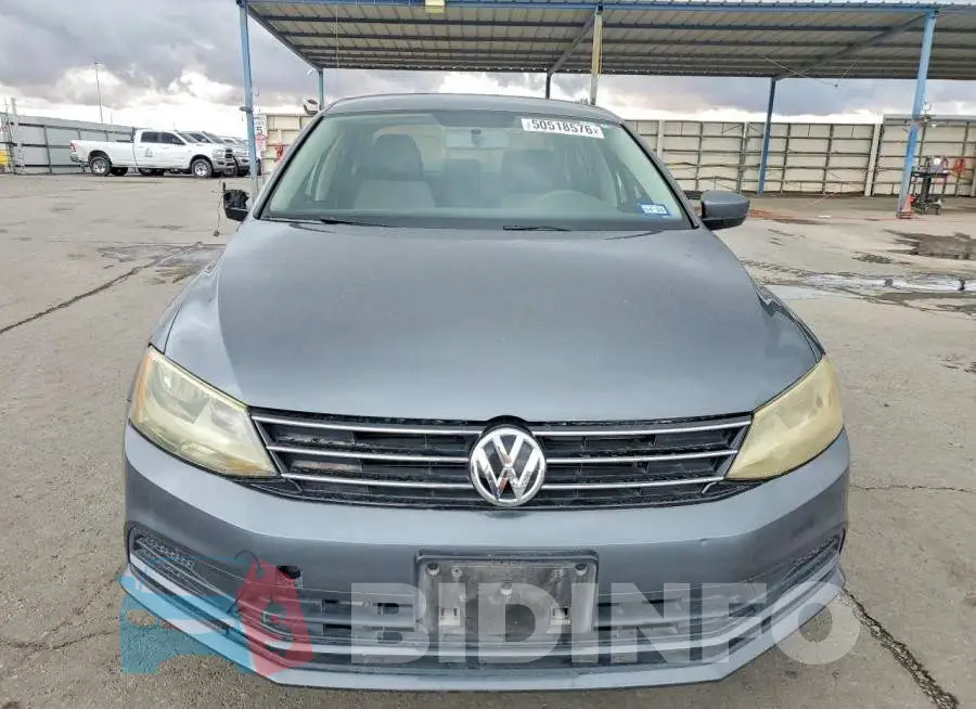 3VW2B7AJXHM238379 Photo# 5