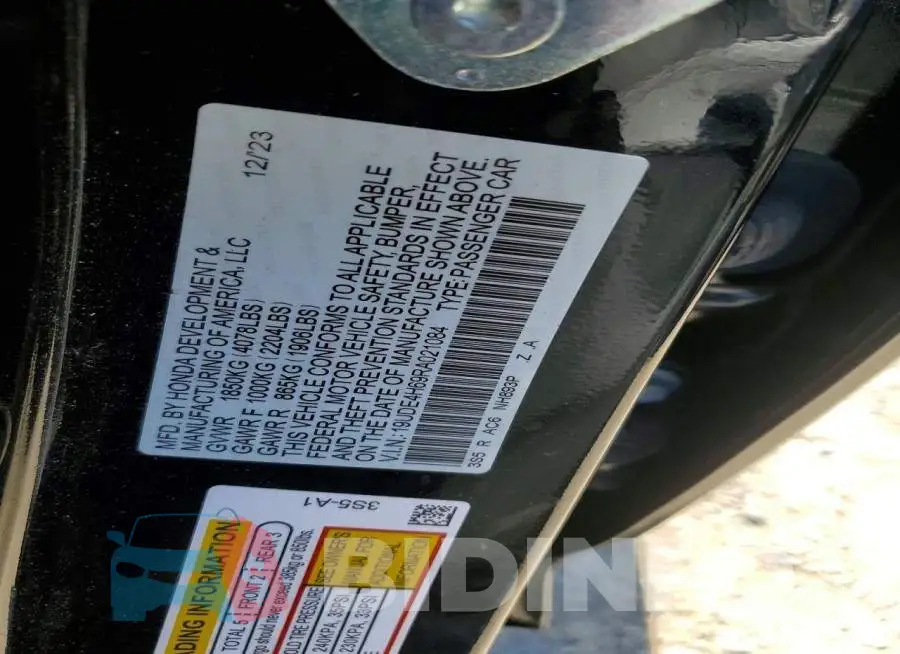 19UDE4H69RA021084 Photo# 12