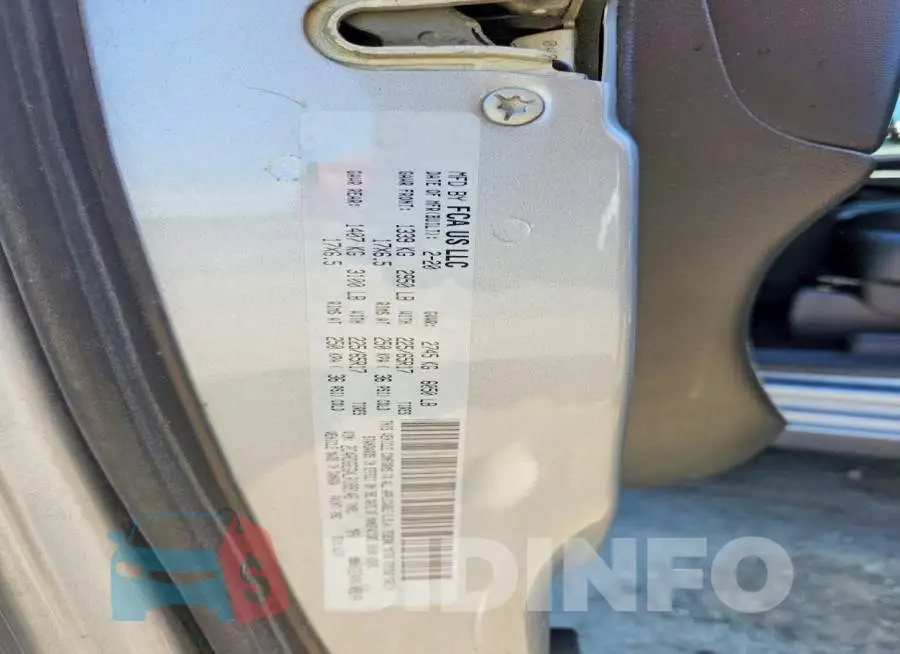 2C4RDGEGXLR189146 Photo# 13