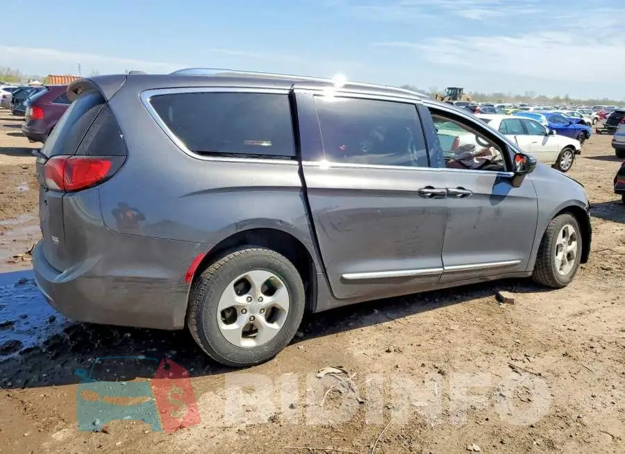 2C4RC1EG9HR528907 Photo# 3