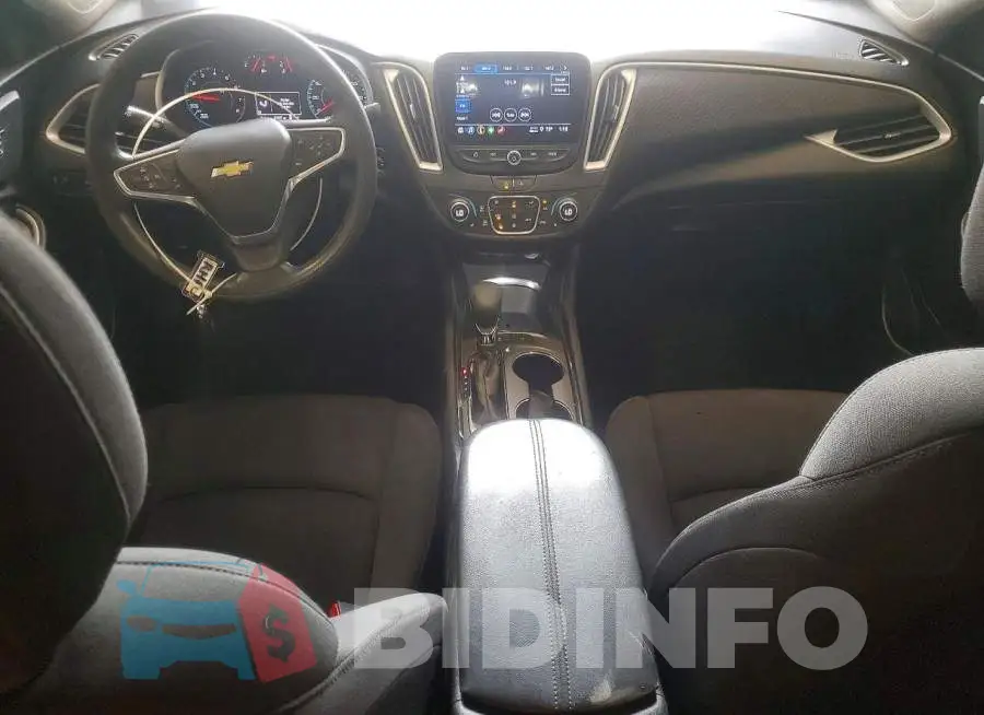 1G1ZD5ST8PF190324 Photo# 8
