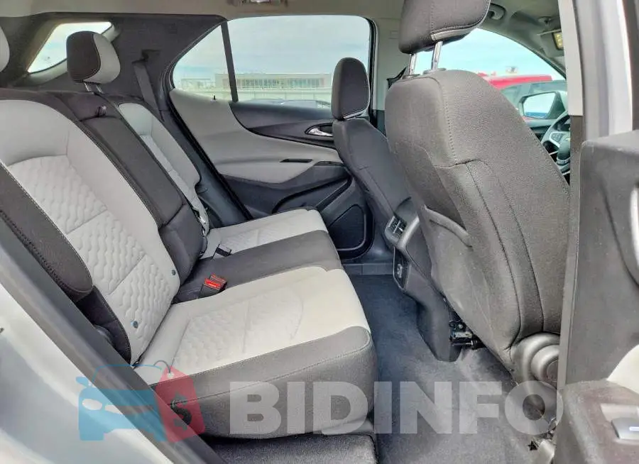 2GNAXTEV6M6107161 Photo# 10