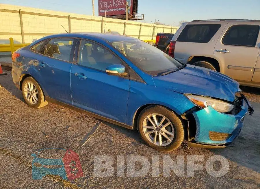 1FADP3F24HL203111 Photo# 4