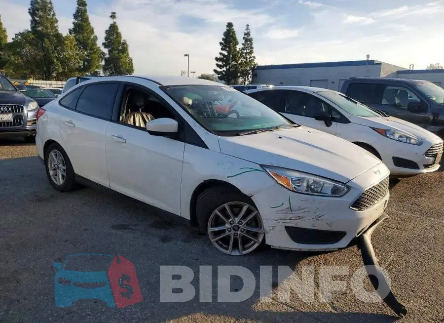 1FADP3F2XJL217763 Photo# 4