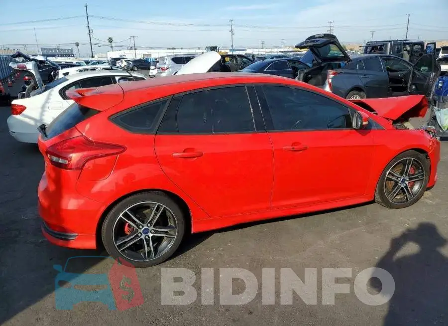 1FADP3L98HL333717 Photo# 3
