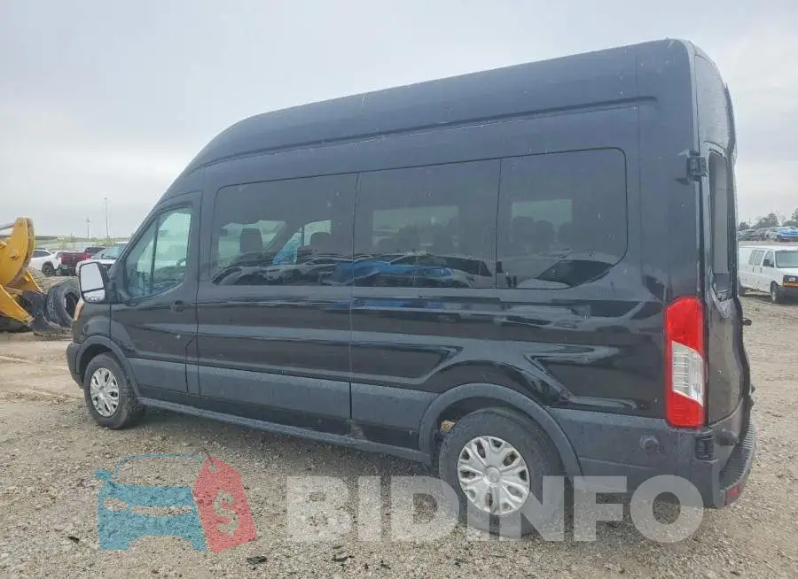 1FBZX2XM2HKB26260 Photo# 2