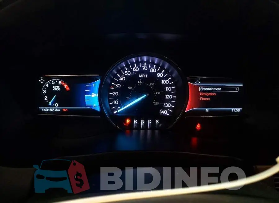 1FM5K8GT0HGD18763 Photo# 9