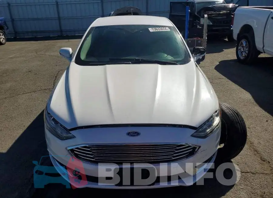 3FA6P0PU7JR205059 Photo# 5