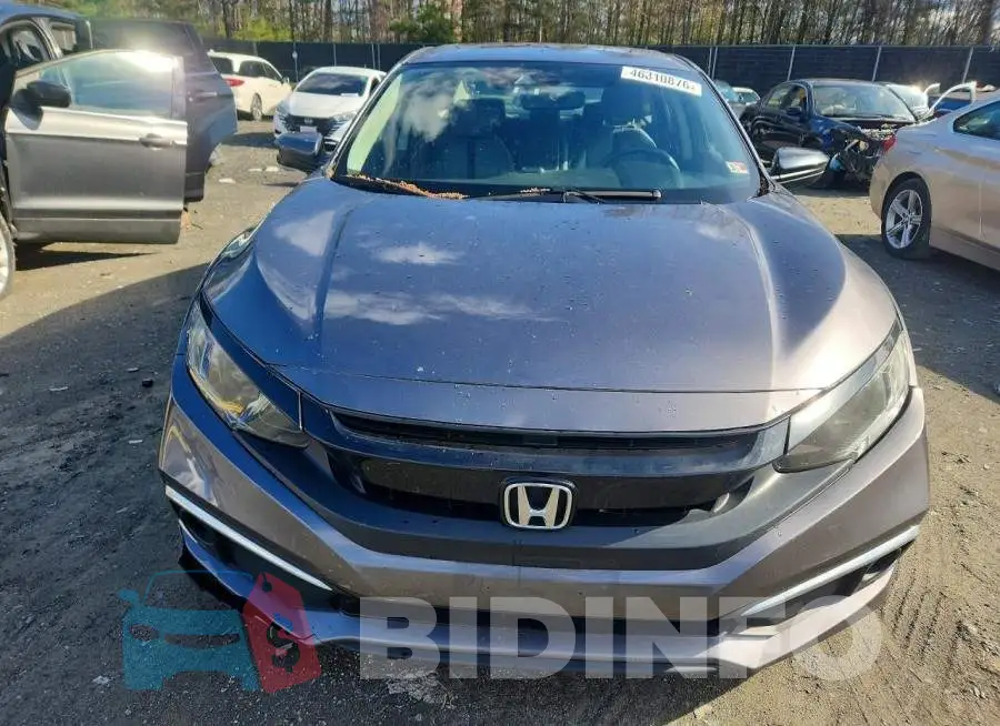19XFC1F79KE209517 Photo# 5