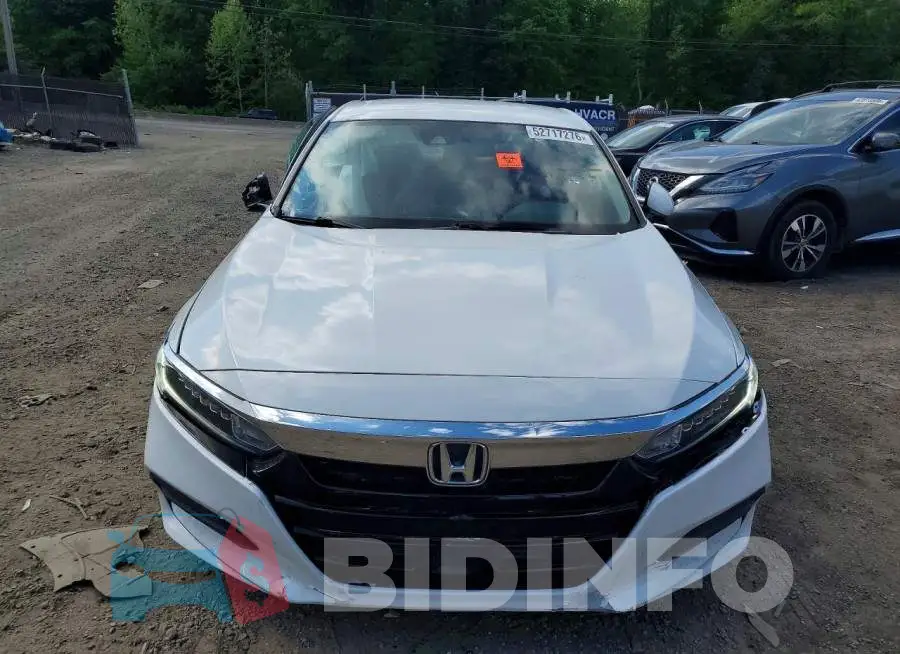 1HGCV1F11KA117525 Photo# 5