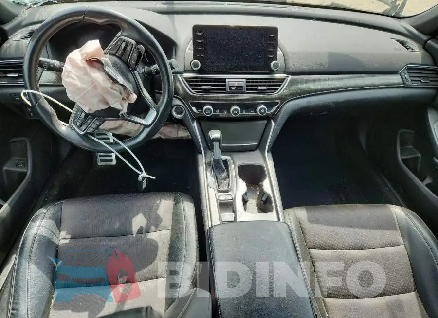 1HGCV1F31JA160438 Photo# 8