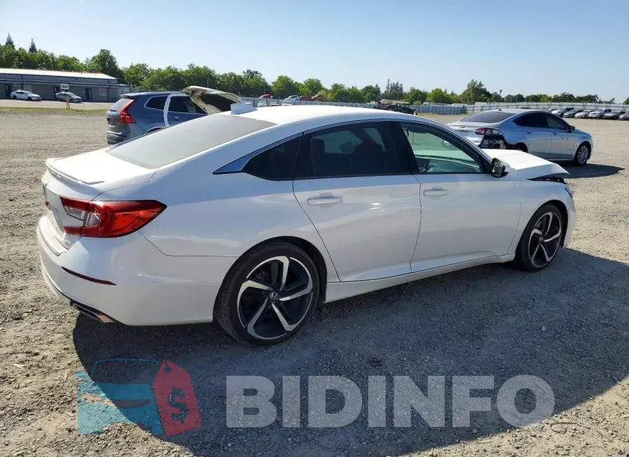 1HGCV1F31KA156102 Photo# 3