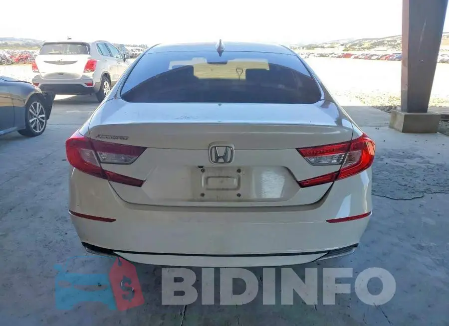 1HGCV1F57JA029354 Photo# 6