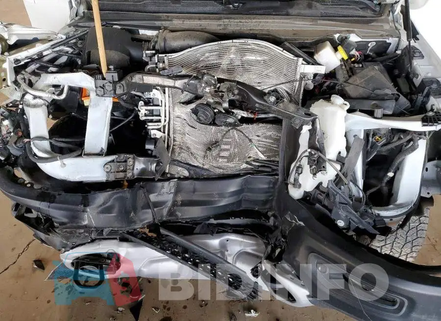 1C6SRFLT9LN401035 Photo# 11