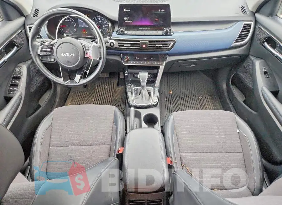 KNDEUCA24N7248441 Photo# 8