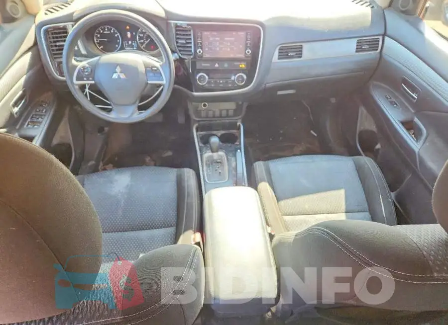 JA4AD2A32JZ062780 Photo# 8