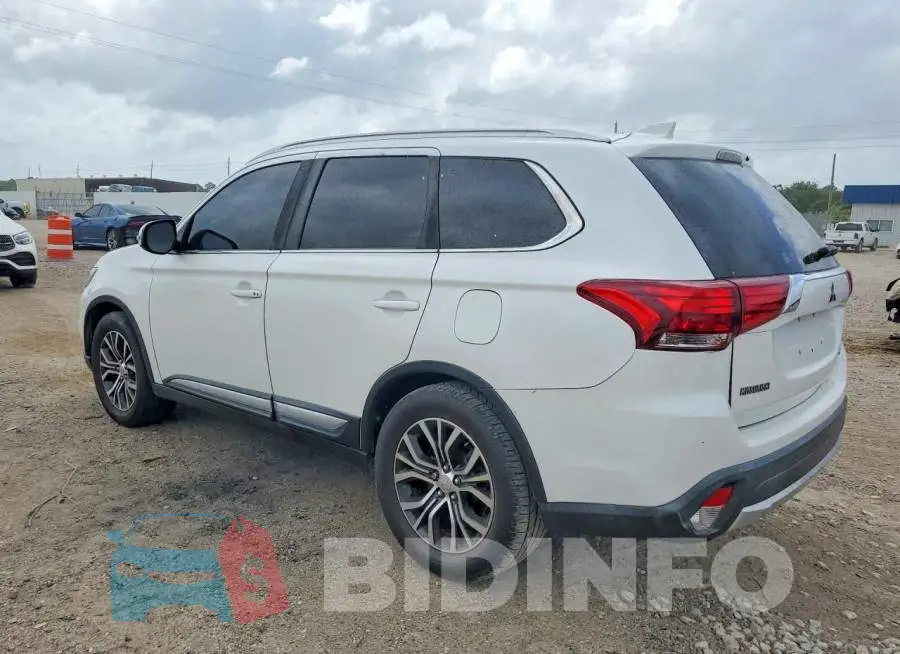 JA4AD3A35JZ016818 Photo# 2
