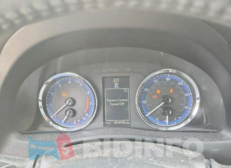 2T1BURHE3JC002835 Photo# 9