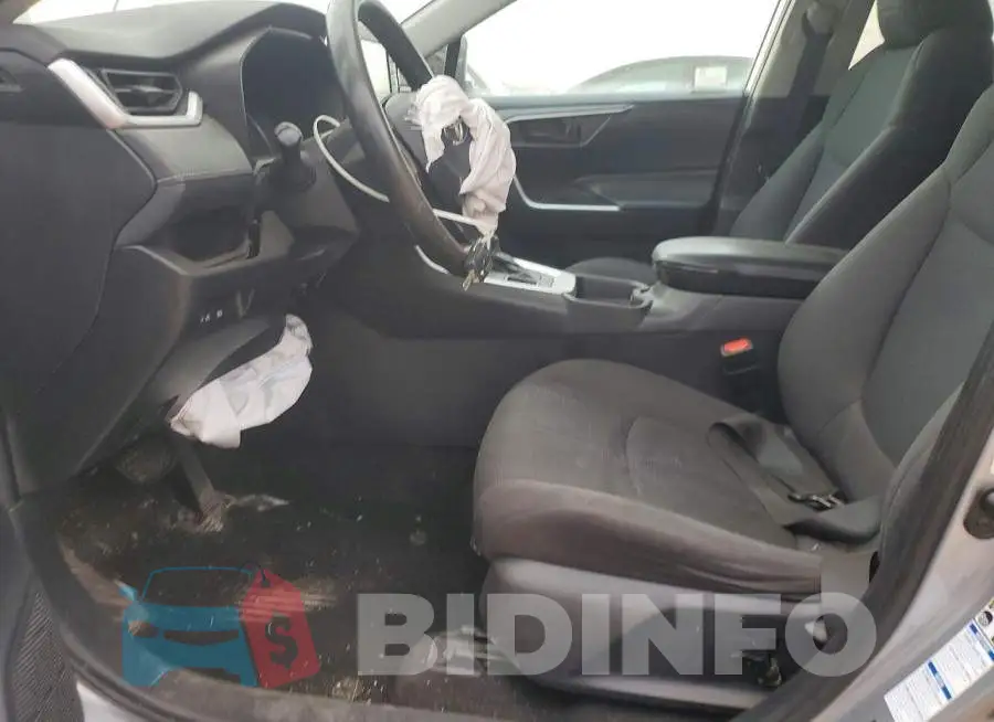 2T3F1RFV4KW058352 Photo# 7