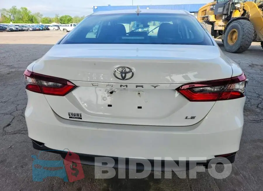 4T1C11AK3NU668600 Photo# 6