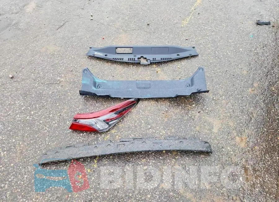 4T1C11AK6PU182155 Photo# 12