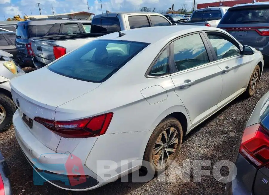 3VW5M7BU9RM024808 Photo# 3