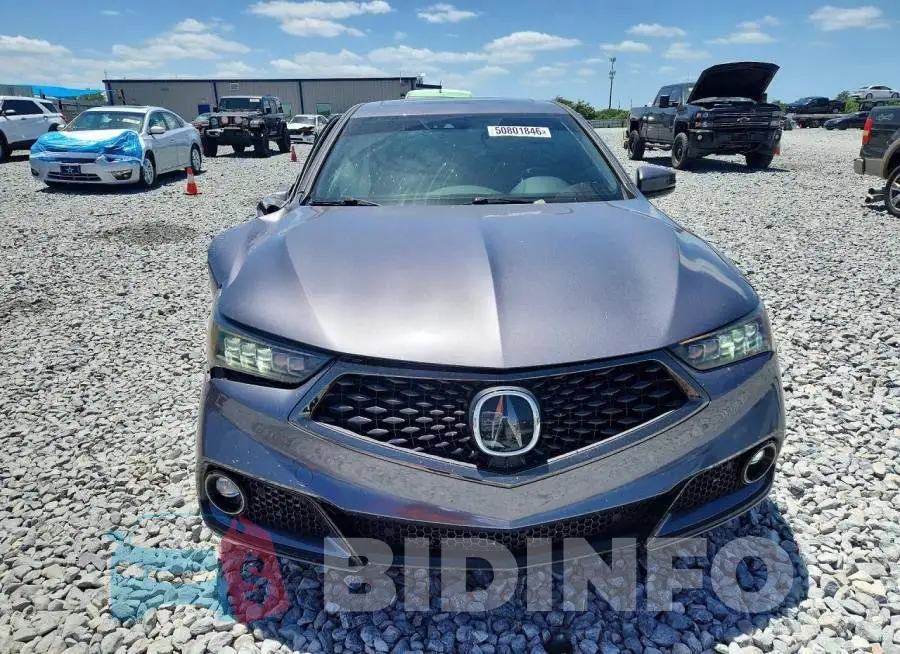 19UUB2F65LA004547 Photo# 5