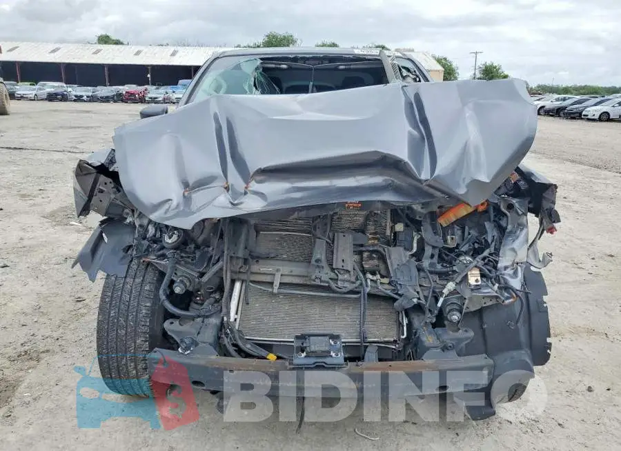 1N6ED1EJ5PN645450 Photo# 5