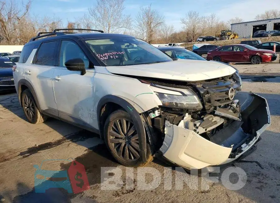 5N1DR3CD1RC254945 Photo# 4