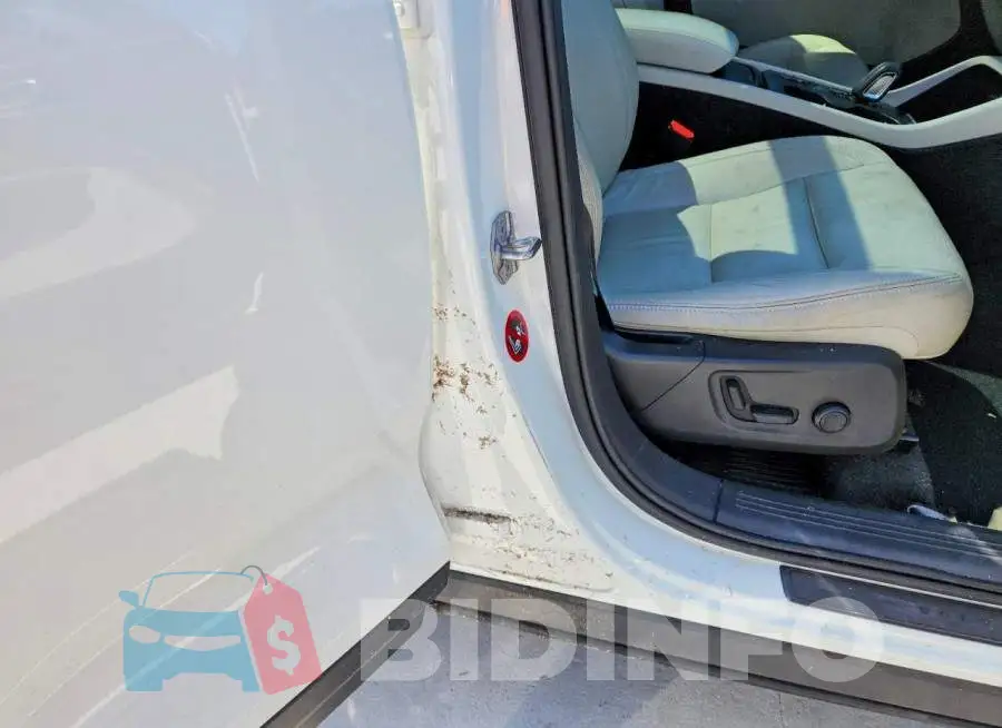 YV4162XZ8K2014946 Photo# 12