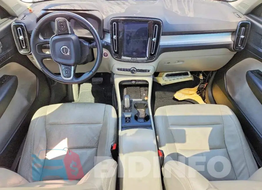 YV4162XZ8K2014946 Photo# 8