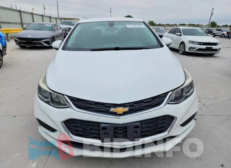 1G1BC5SM9H7180443 Photo# 5