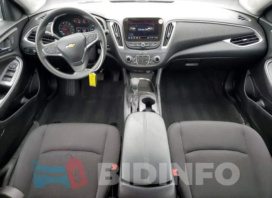 1G1ZD5ST2SF132492 Photo# 8