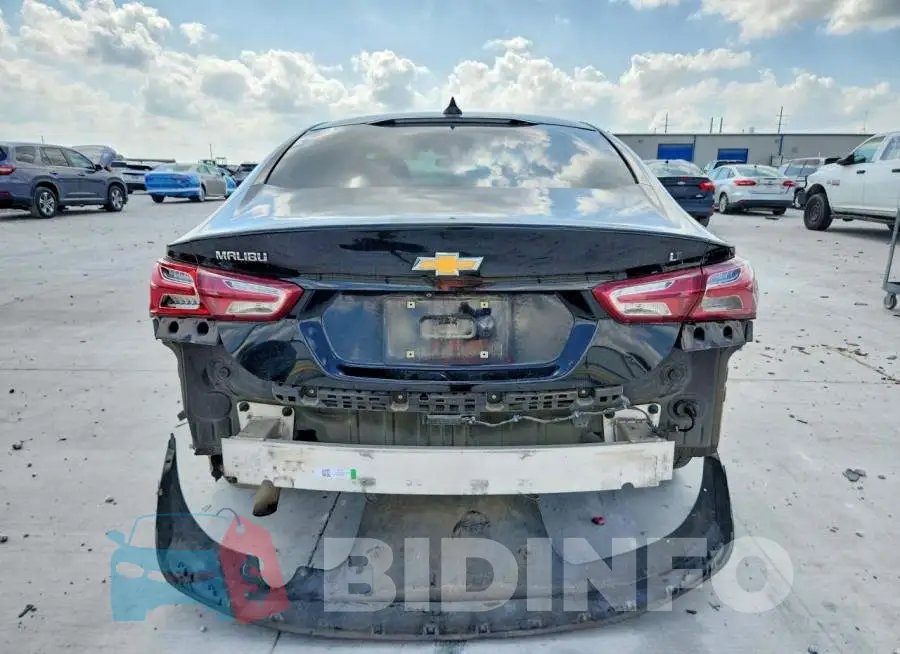 1G1ZD5ST6LF092015 Photo# 6