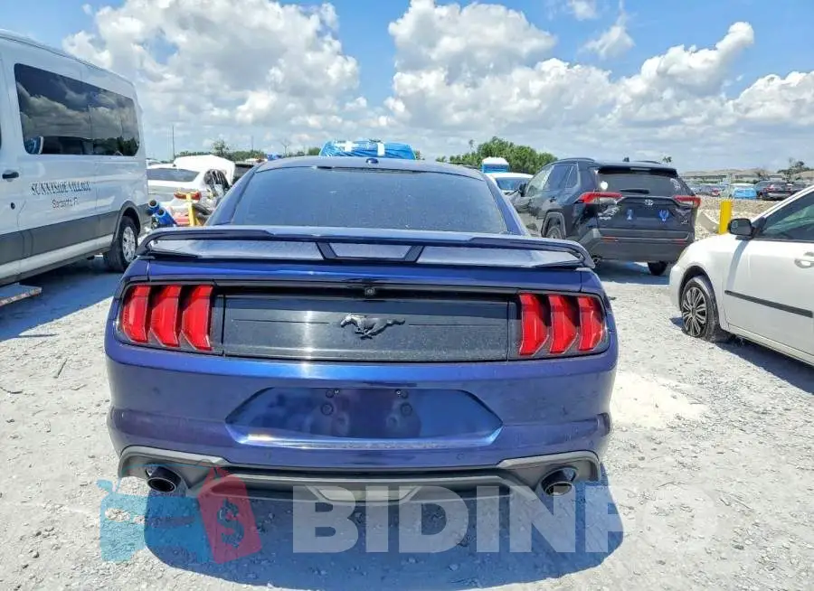 1FA6P8TH7J5167469 Photo# 6