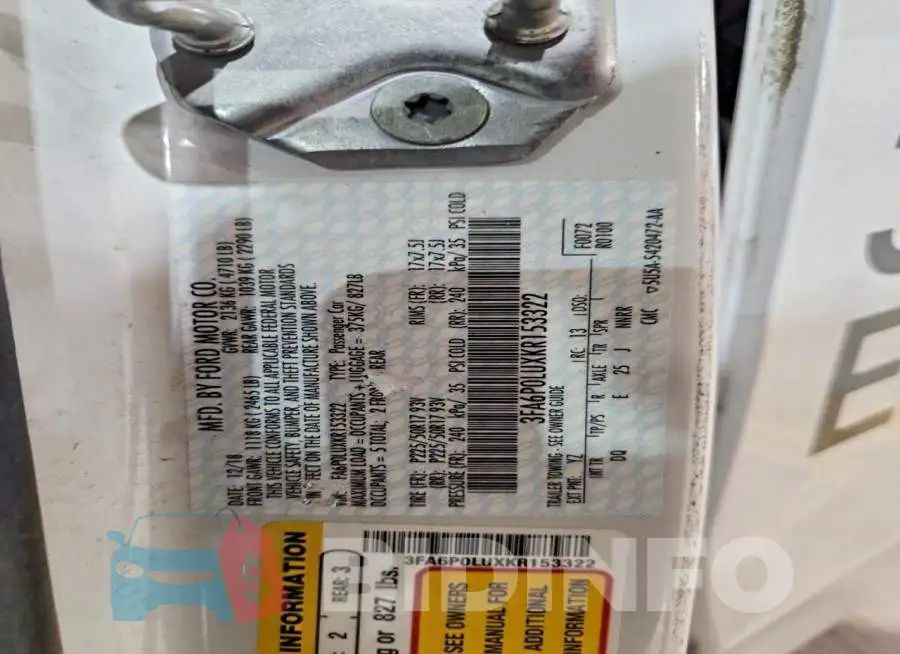 3FA6P0LUXKR153322 Photo# 12