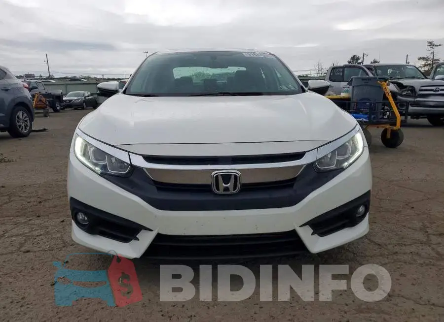 19XFC1F77HE210982 Photo# 5