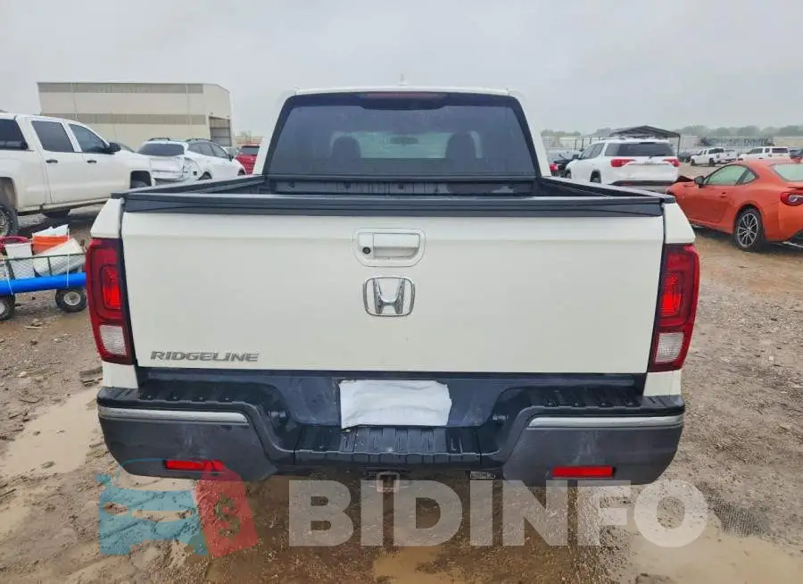 5FPYK2F57HB010847 Photo# 6