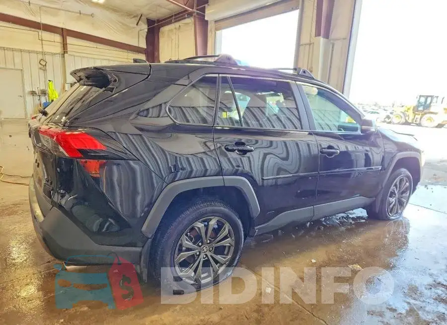 4T3B6RFV6RU162142 Photo# 3