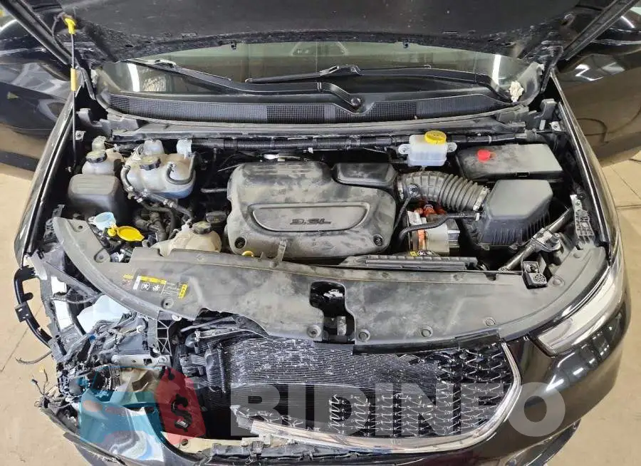 2C4RC1S74RR174526 Photo# 12