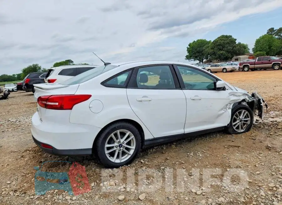 1FADP3F27JL328044 Photo# 3