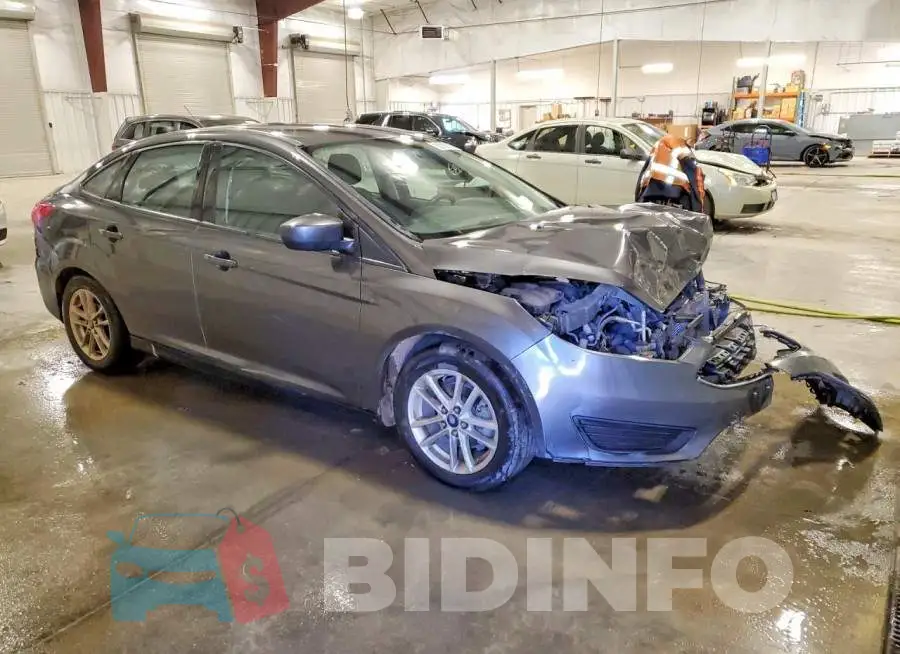 1FADP3F28JL327341 Photo# 4