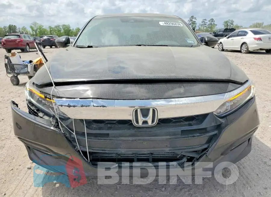 1HGCV1F67JA033641 Photo# 5