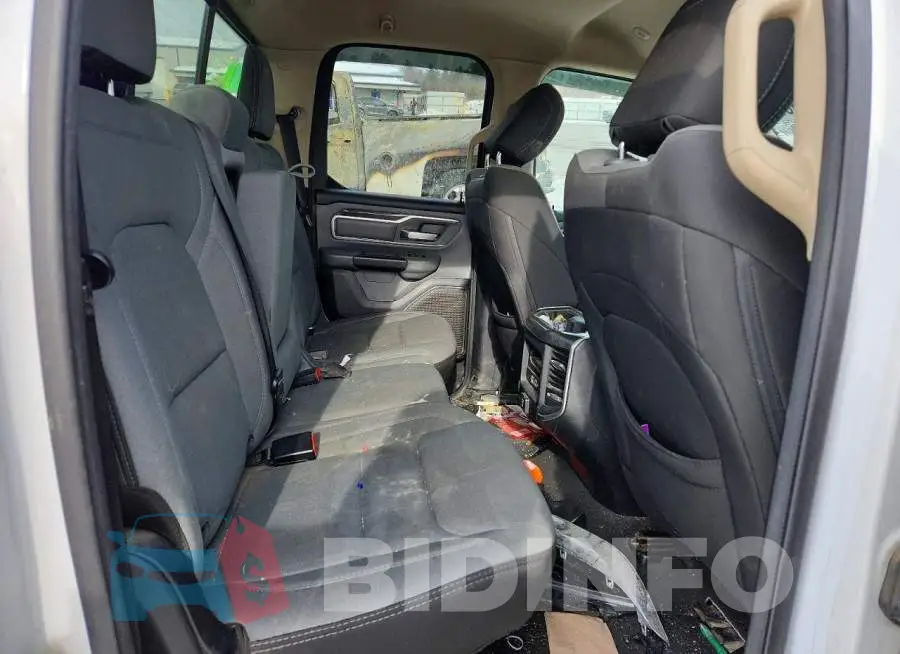 1C6SRFBT2LN165197 Photo# 10